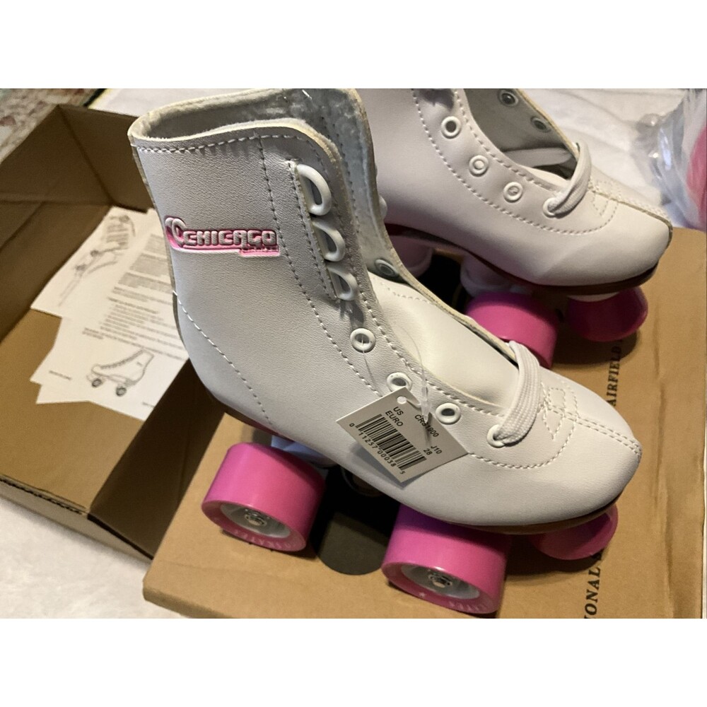 Chicago Skates Girl Classic Roller Skates WH SZ J10 W/ Pink Wheels Rink Quad NEW